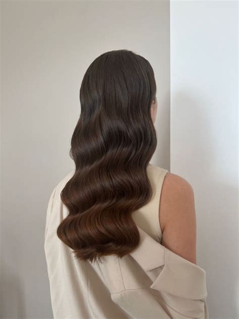 Голливудская волна причёска волны на тёмные волосы | Long wavy hair ...