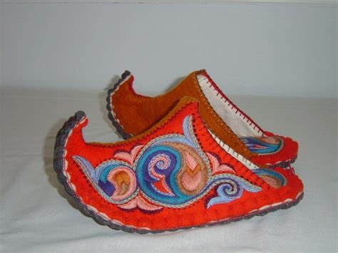Felt Slippers | Обувь феи, Валяние, Тапочки из войлока
