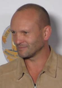 Andrew Howard - Wikipedia