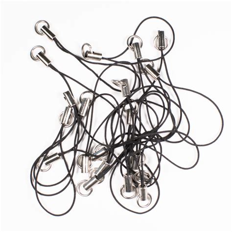 string key chain dala