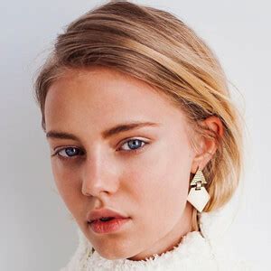 Yuliia Sobol - Age, Family, Bio | Famous Birthdays