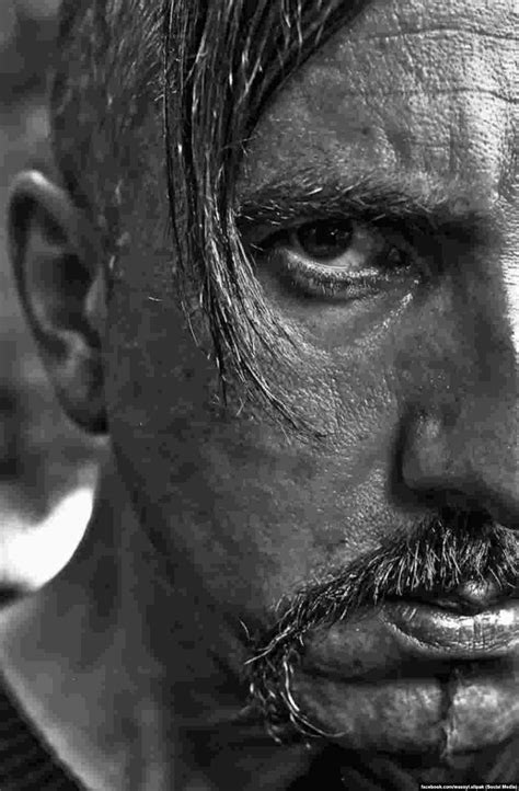 Василь Сліпак у фотографіях. Воїн. Співак. Український націоналіст