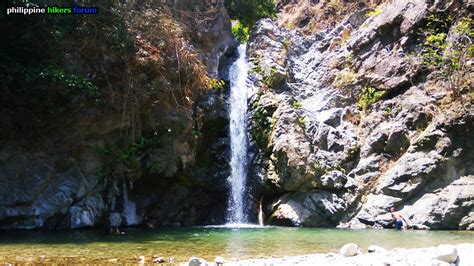 Have a Refreshing Shower and Swim at Aloha Falls | Travel to the ...