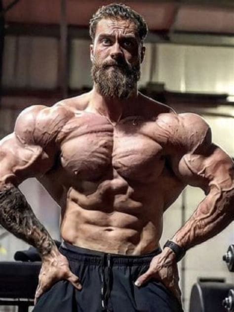 Chris Bumstead ripped. bicep, shoulder, and forearm veins peeled | Core ...