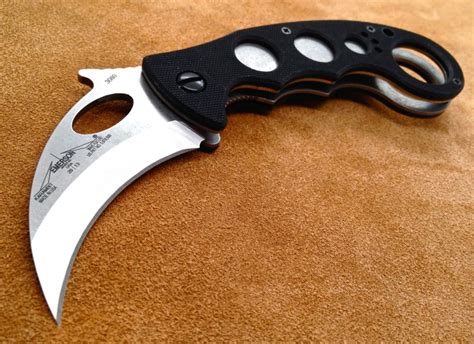 The 10 Best Tactical Knives (According to the World's Elite Special Forces)