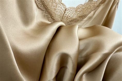 Mulberry Silk: A Complete Guide to This Premium Fabric | SilkPedia