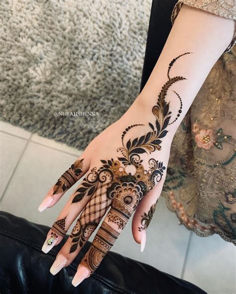 An Incredible Compilation of 999+ Arabic Mehndi Design Images Photos ...