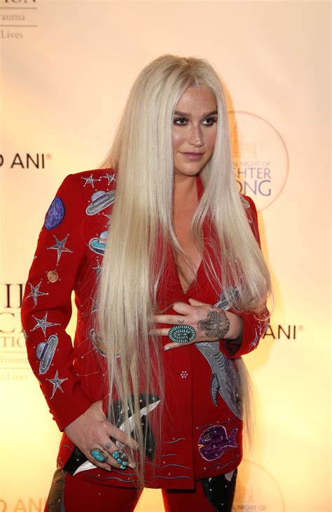 You WON'T Believe What Happened This Celeb's Crazy Night! (Phun Celeb Extras Exclusive) - nlo7xcp