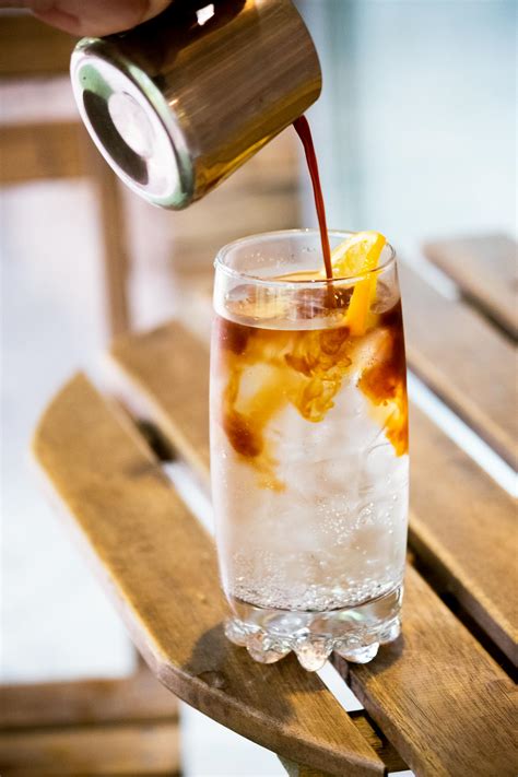 Sparkling Water Photos, Download The BEST Free Sparkling Water Stock ...