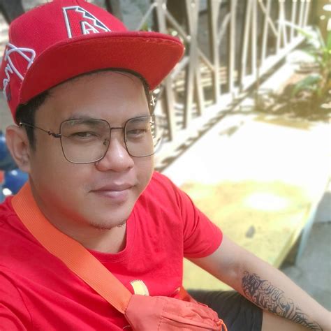 A look into the background and career of michael heard 3