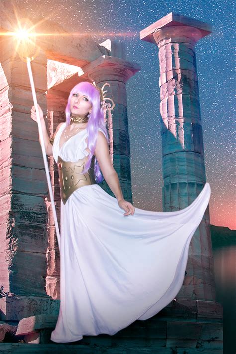 Saori Kido Cosplay - Alice in Cosplayland - Cosplay Characters