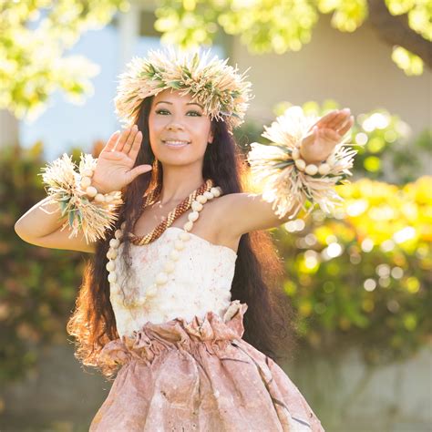 What Is The Modern Style Of Hula Dancing Called at Martha Cannon blog
