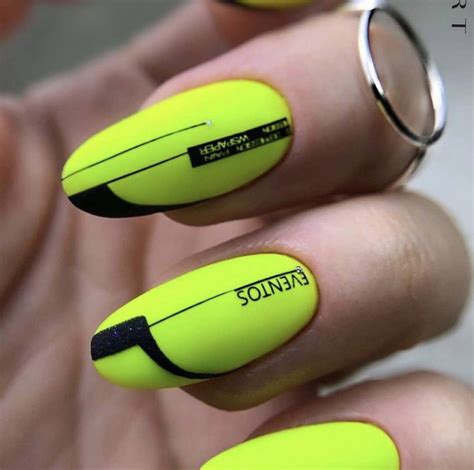 Пин от пользователя adri на доске UÑAS | Дизайнерские ногти, Маникюр ...