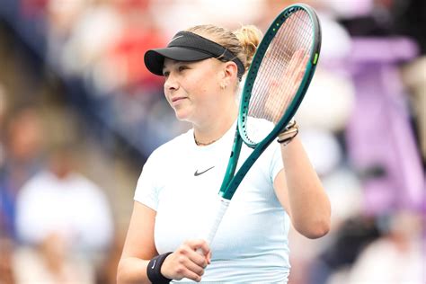 From mental health break to champion: Amanda Anisimova completes