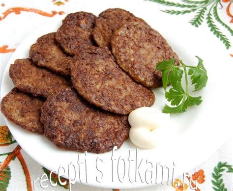Печеночные оладьи из куриной печени - пошаговый рецепт с фото - Рецепты ...
