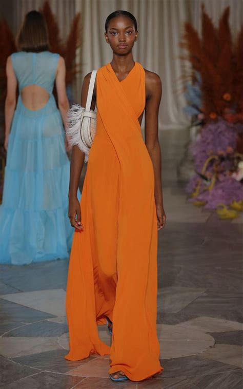 Pin by Алена Дегтярь on Mood board | Spring colors fashion, Colorful ...