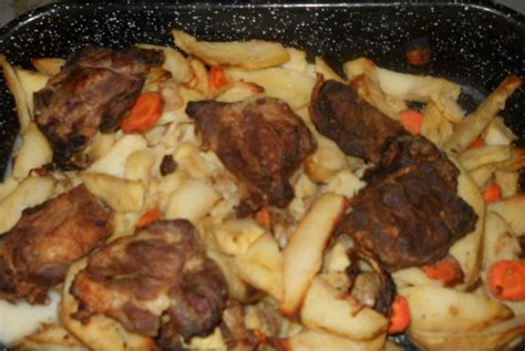 reteta ceafa de porc la tava