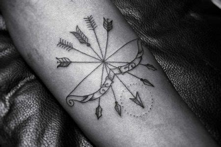 Bow And Arrow Tattoo Ideas For Passionate People🏹
