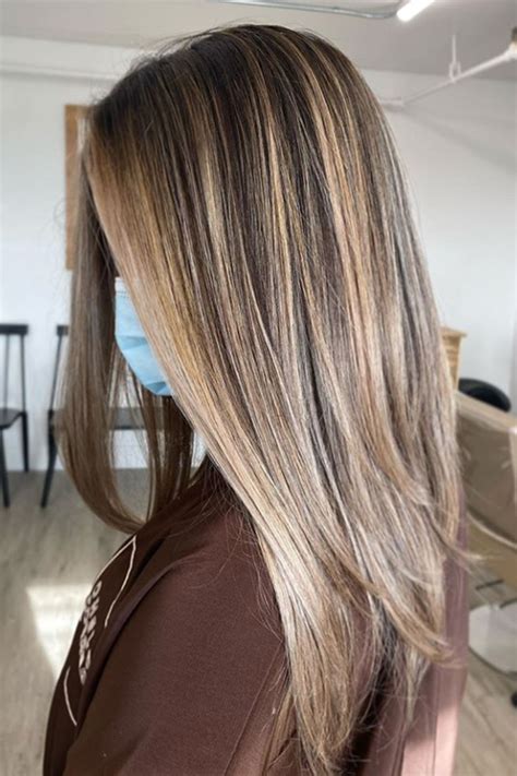 Natural sun-kissed looks will dominate highlights hair 34