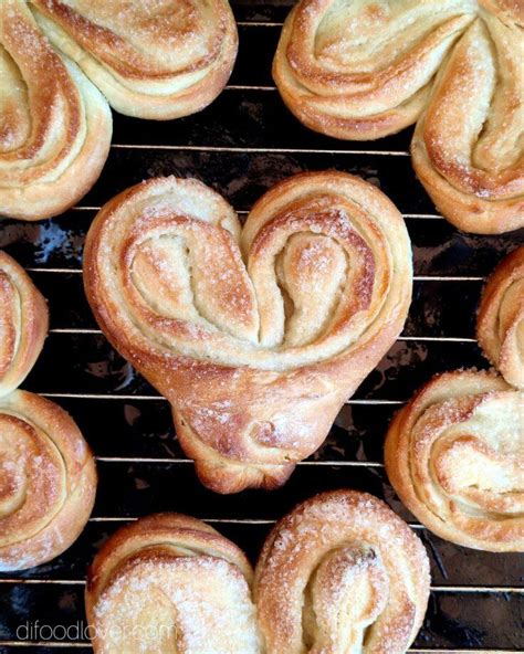Постные плюшки с сахаром на воде – рецепт на difoodlover.com