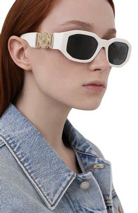 Женские очки Versace, купить по цене от 25 250 руб. в интернет-магазине ЦУМ