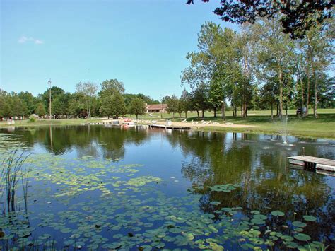 nudistresort: Turtle Lake Resort /Michigan/naturist resort