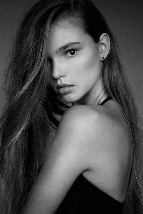 Nika – NEWfaces