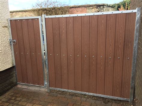 galvanised composite side gate  panel  dain art iron