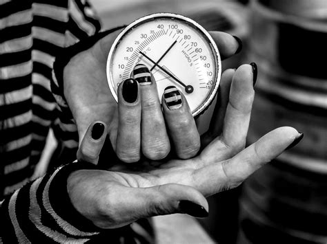 BAROMETER | SOMEONE SOMEWHERE