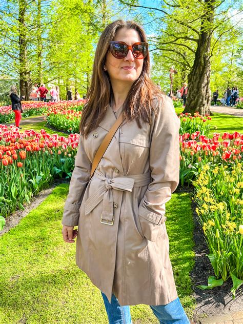 Visiting Keukenhof Gardens, Holland - Cathedrals & Cafes Blog