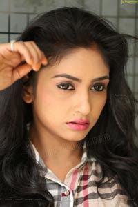 Ragalahari Super Exclusive - Telugu Film Actress Pooja Sree Glam Shoot