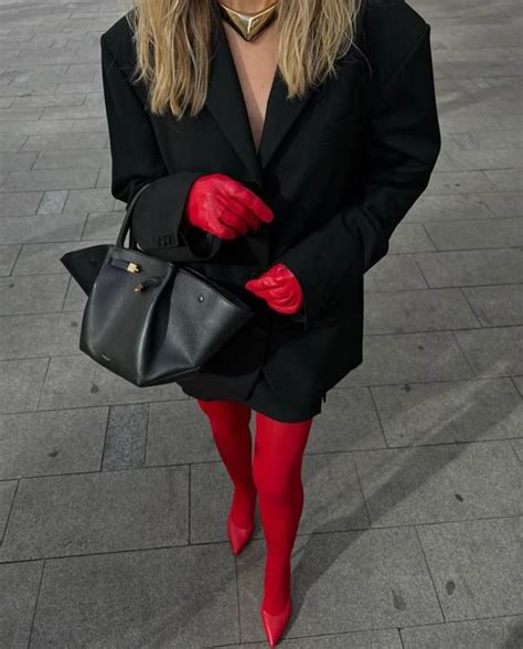 17 Red Aesthetic Outfits To Copy ASAP (Hottest Color Trend 2024)