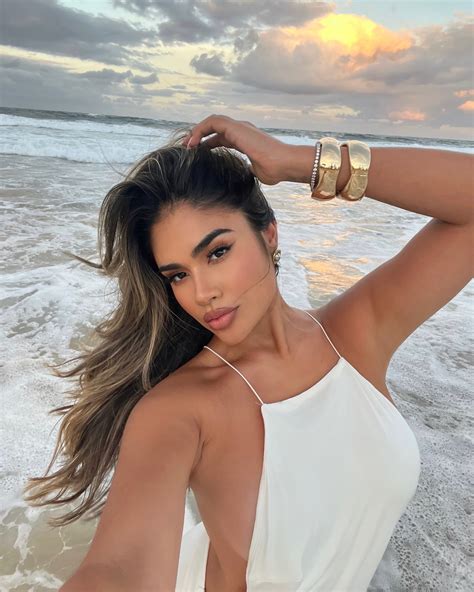 MARIA PEREZ (@maria_perezxox) • Instagram photos and videos