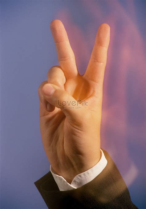 Victory Sign Picture And HD Photos | Free Download On Lovepik