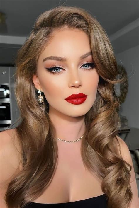 10 Red Lipstick Makeup Looks For Endless Inspiration | Idee per capelli ...