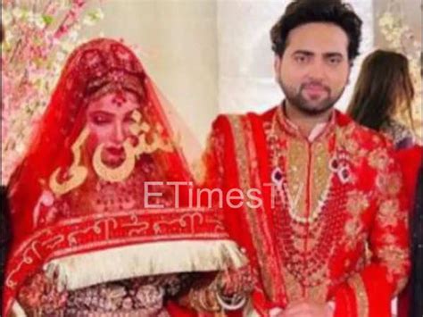 mohd danishs reunion  wife farheen afridi delayed singer rushes