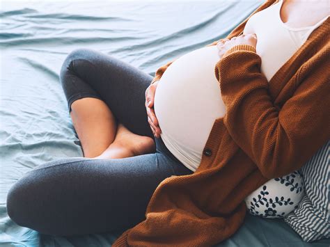 Should My Belly Feel Hard Early Pregnancy - Infoupdate.org