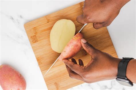 How To Dice Potatoes - yourcookingbuddy.com
