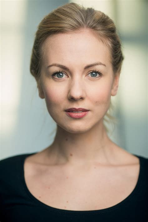 Lauren Hall - InterTalent