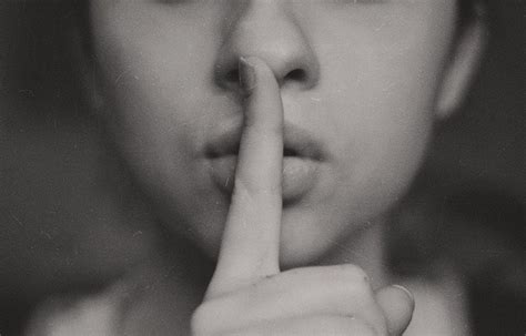 Silent Letters - Video - Oxford Online English
