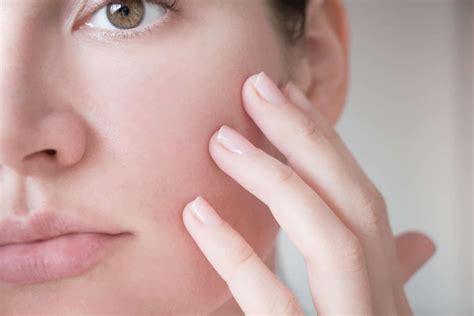 Dry Sensitive Skin: Tips to choose the right products | The Dermo Lab