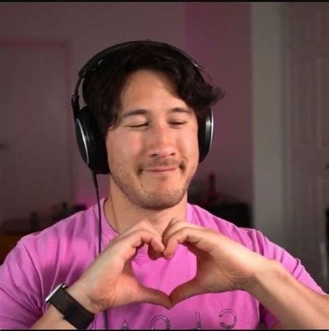 markiplier (´ `ʃ♡ƪ) in 2022 | In ear headphones, Markiplier, Over ear ...
