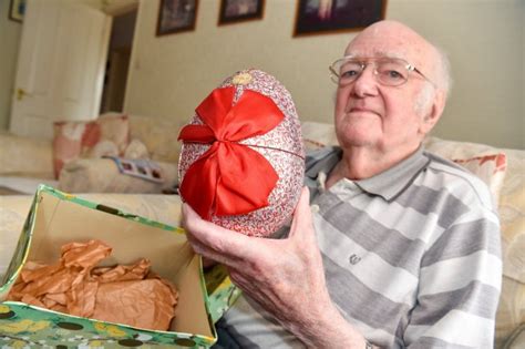 grandad    year  easter egg   oldest   uk