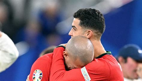 ronaldo honours pepe   retirement announcement
