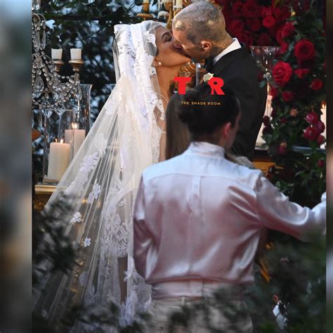 Khloe And Lamar Wedding Kiss