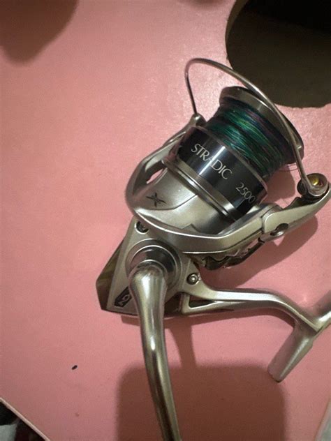 Shimano stradic 2500, Sports Equipment, Fishing on Carousell
