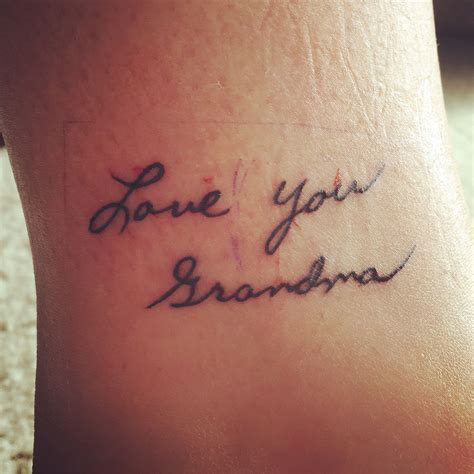 Families discuss grandma remembrance tattoos in emotional viral posts 8