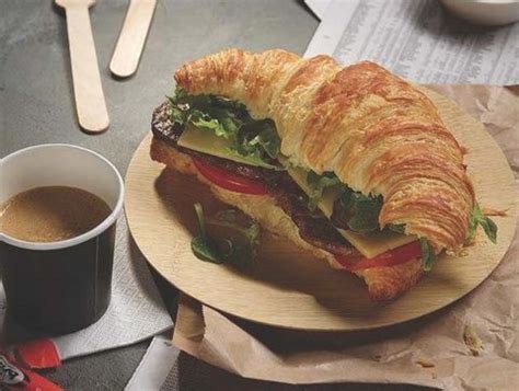 Croissants Extra Large Sara Lee (24x110g Mount Gambier Foods