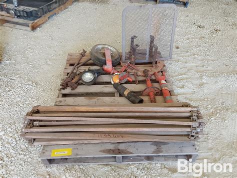 Allis-Chalmers Parts BigIron Auctions