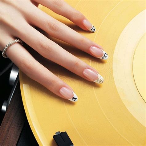 Natural Nail Designs 2021